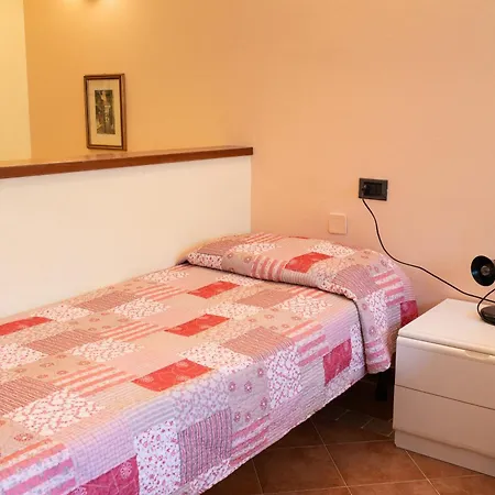 Apartamento Carla Cozy In Petrasanta Center
