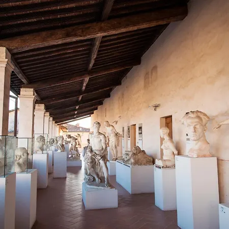 Carla Cozy In Petrasanta Center Διαμέρισμα Pietrasanta