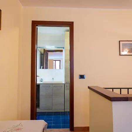 Διαμέρισμα Carla Cozy In Petrasanta Center