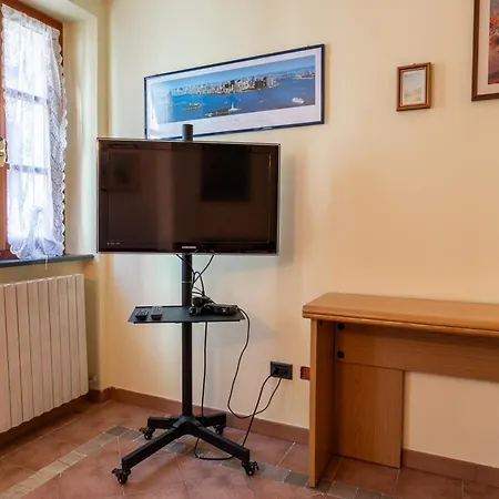 Carla Cozy In Petrasanta Center Διαμέρισμα